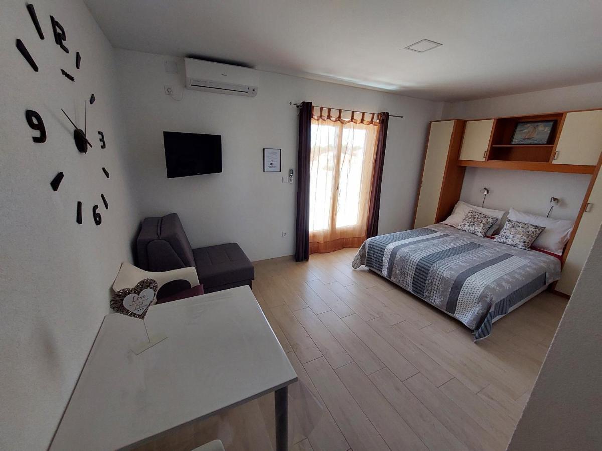 Apartments Matic Baška Voda Eksteriør bilde