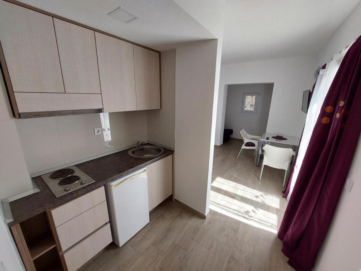 Apartments Matic Baška Voda Eksteriør bilde