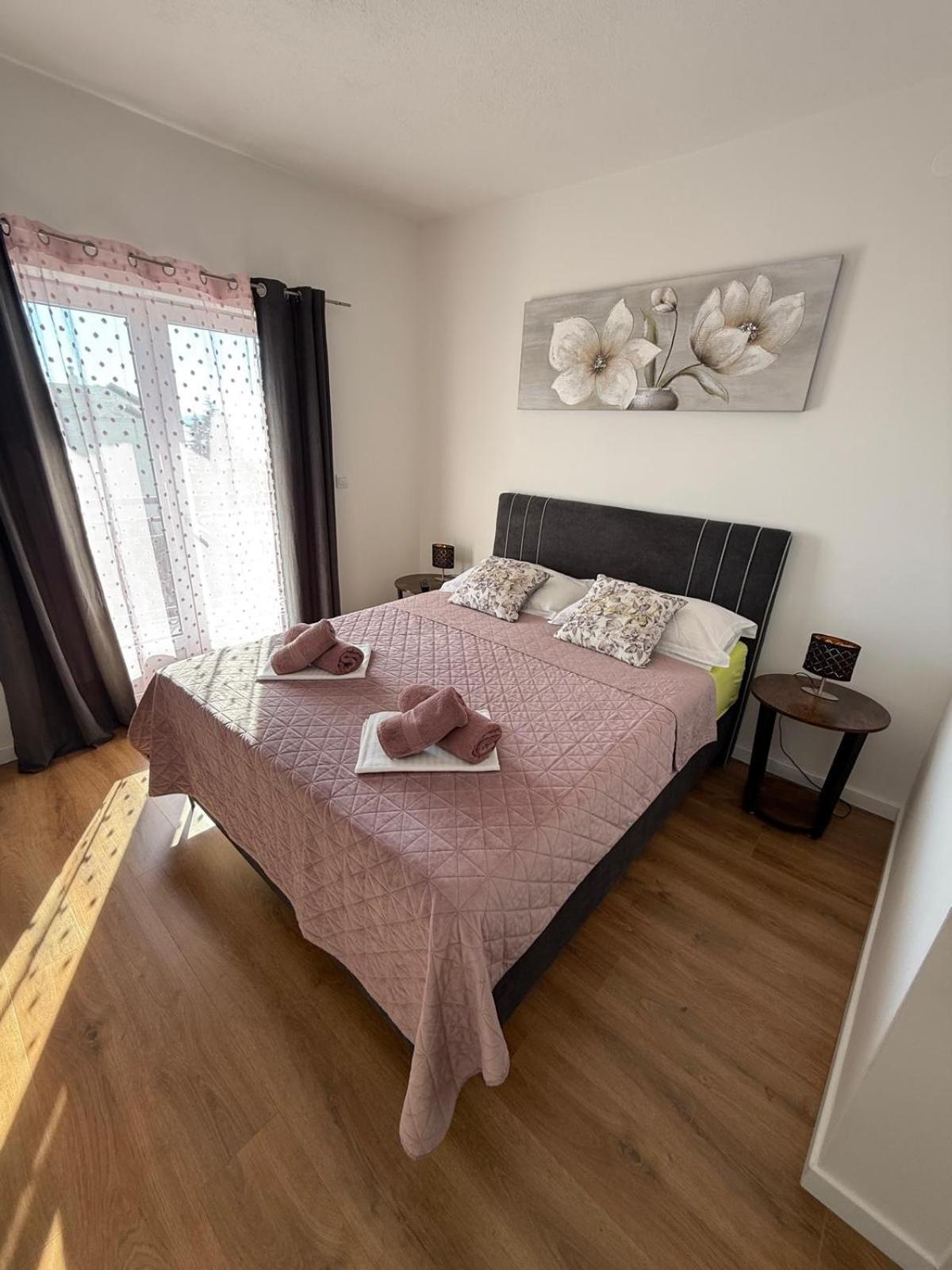 Apartments Matic Baška Voda Eksteriør bilde