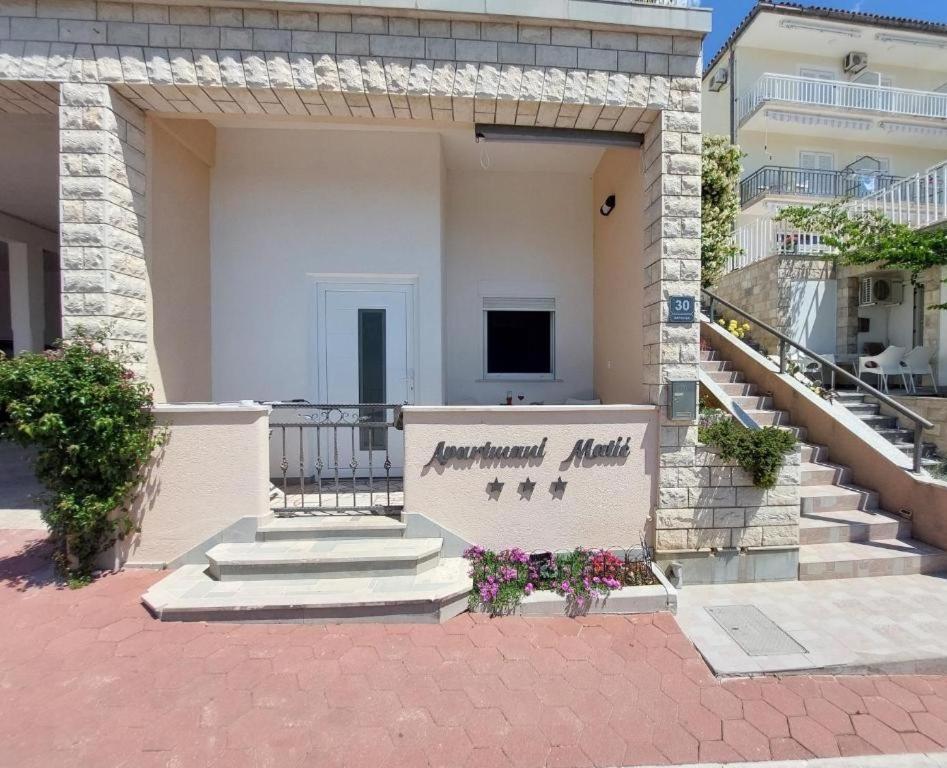 Apartments Matic Baška Voda Eksteriør bilde
