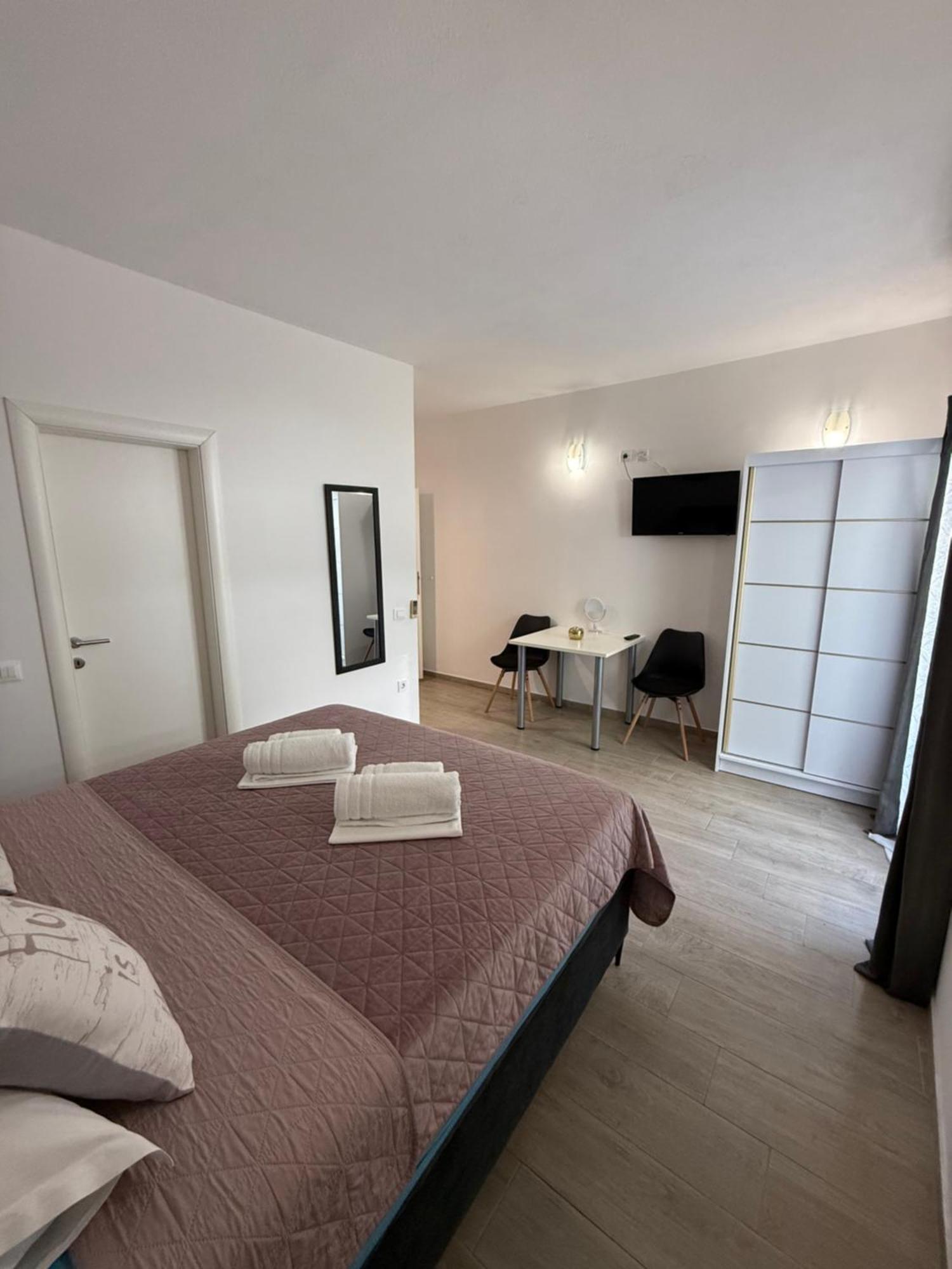 Apartments Matic Baška Voda Eksteriør bilde