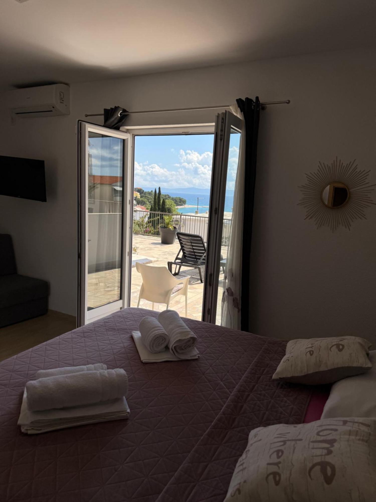 Apartments Matic Baška Voda Rom bilde